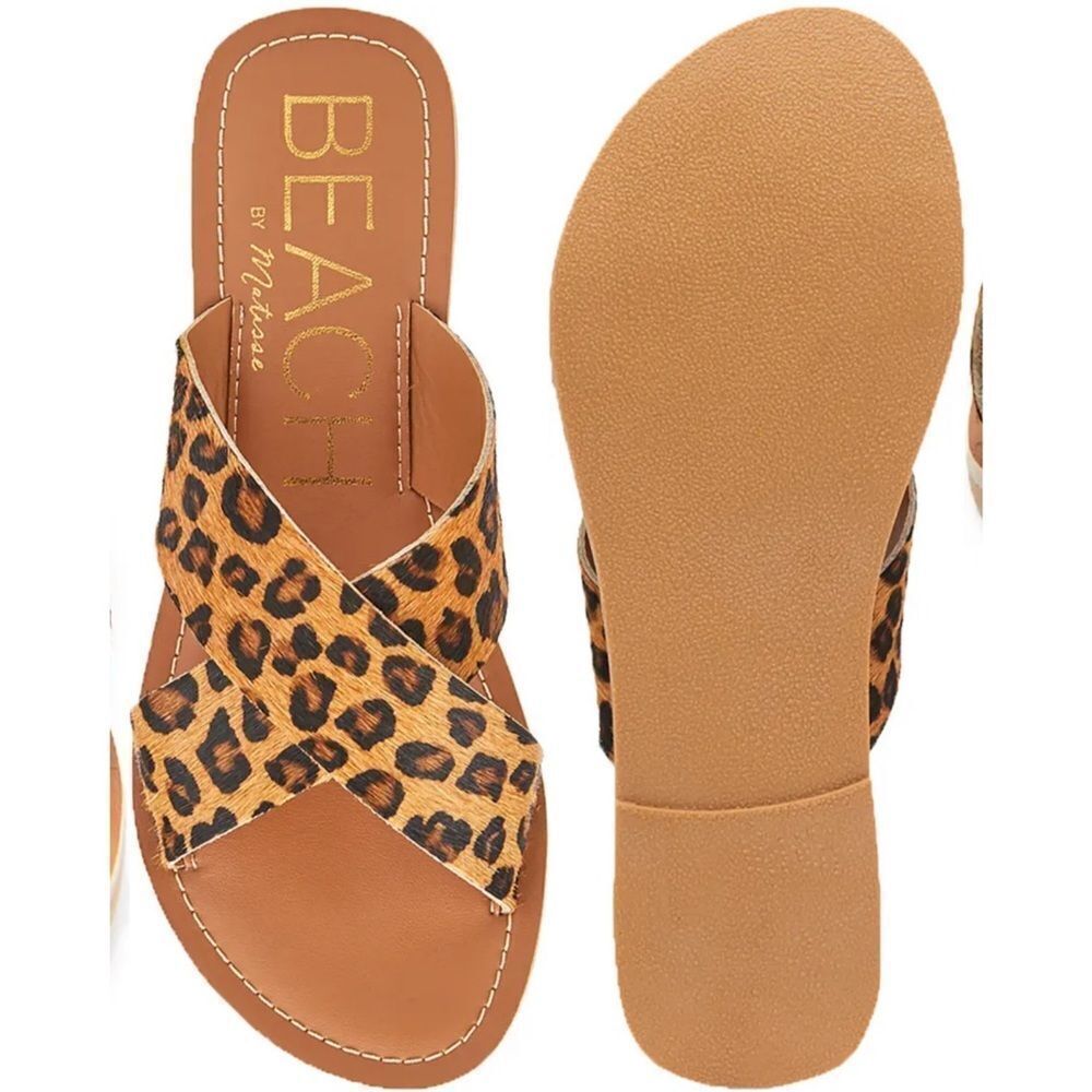 Matisse  Beach Pebble Sandal
Size 6